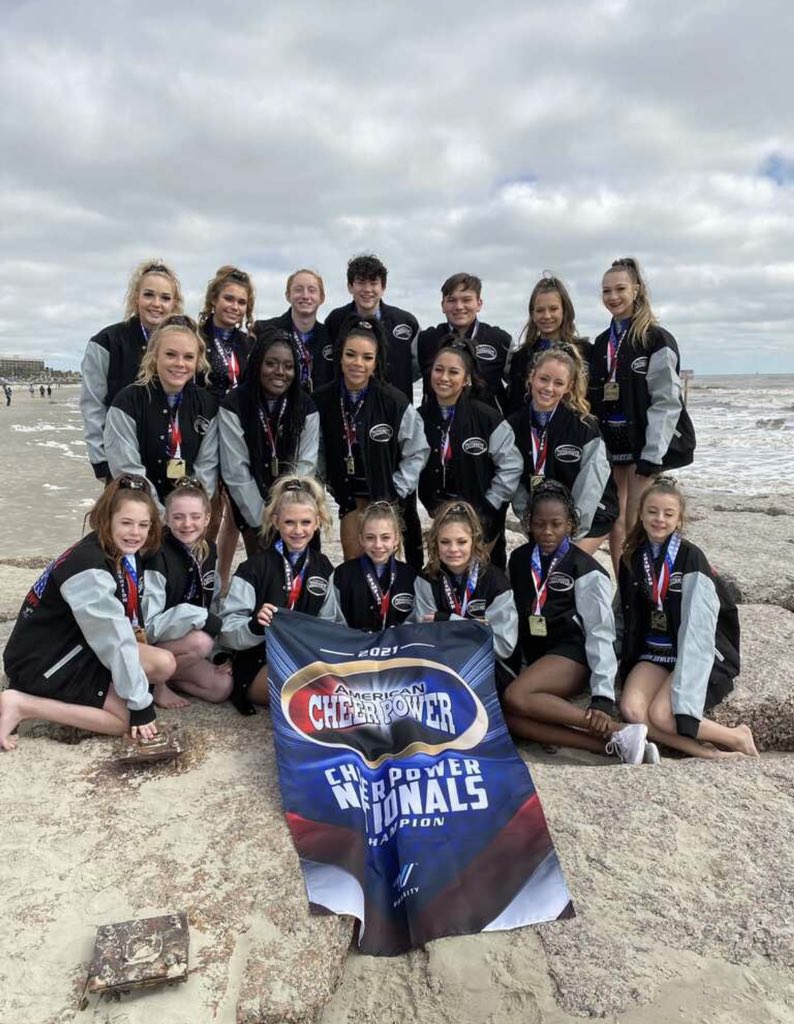 Congrats to these soldiers 😻 so proud of you <a href="/CASwagcats/">CASwagcats</a> 

<a href="/CheerPower_ACP/">American Cheer Power</a> National Champions ‼️