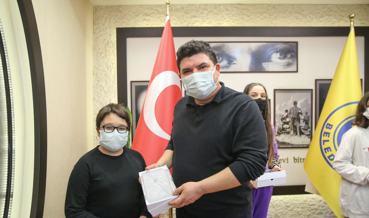 Buca Belediyesinin yapmış olduğu LGS Deneme Sınavında okulumuz 8/A sınıfı öğrencisi Deniz ACAR tüm sorulara doğru cevap vererek birinci olmuştur. Kendisini tebrik ediyor, başarılarının devamını diliyoruz...<a href="/ziyaselcuk/">Ziya Selçuk</a> <a href="/izmir_ilmem/">İzmir İl Milli Eğitim Müdürlüğü</a> <a href="/bucamilliegitim/">Bᴜᴄᴀ İʟᴄ̧ᴇ Mɪʟʟɪ Eɢ̆ɪᴛɪᴍ</a>