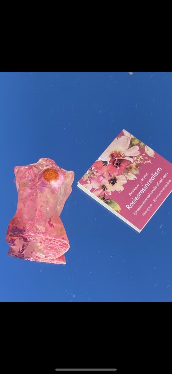 RoseStorton's tweet photo. i have started my own small business that i put all my love and care into, any shares will be so so so appreciated❤️ https://t.co/4GqEQhdmc5