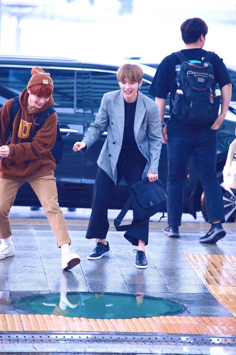 happy birthday to our maknae on top, the cutest angel ever who could light up the room with a smile 🍞❣️ 

#MaknaeINOnTopDay
#HappyINDay
#스테이의_영원한_아기빵_생일축하해