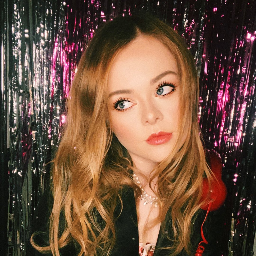 So excited for my song to be played on @islandradiouk tomorrow at 12:10pm! Thank you so much!