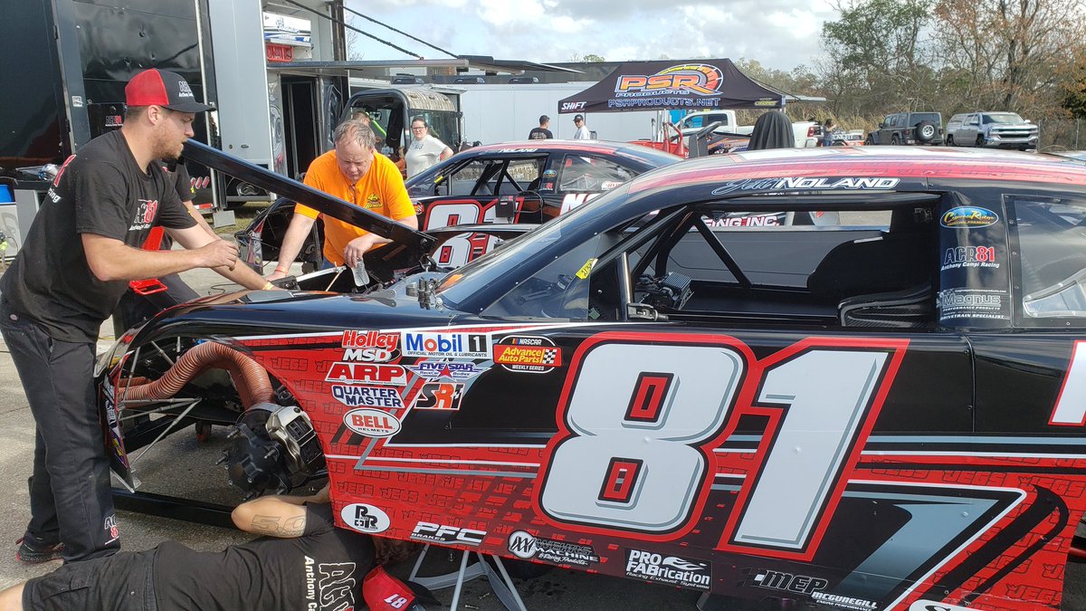 RacingAmerica's tweet photo. The engine blew up in the @AnthonyCampi No. 81 Super Late Model of @jettnoland50 in the first practice. 

Team is pulling the motor and currently investigating a possible replacement. https://t.co/5nIgSD6C72