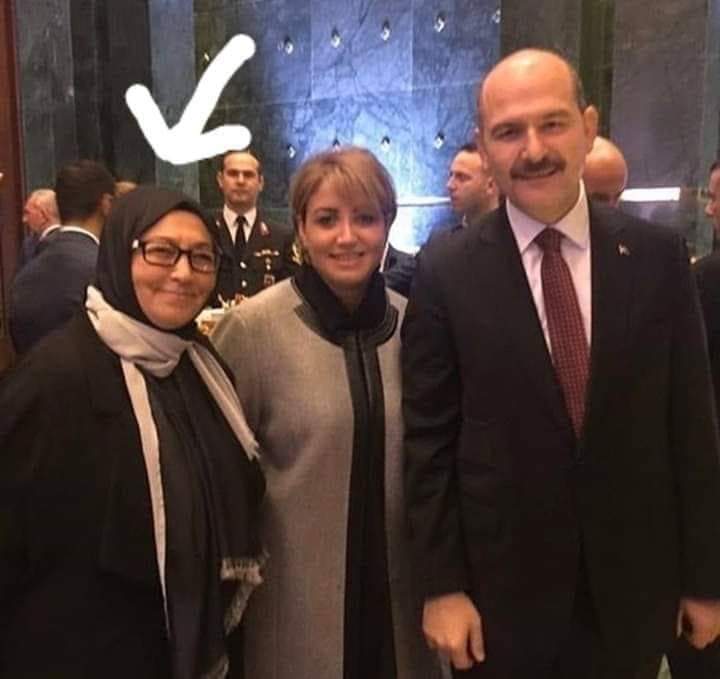 ay_moon_ay's tweet photo. Sevda Noyan "50 kişiyi öldürecek silahımız var. Ben 3-5 kişiyi listeledim" dedi serbest

Fatih Tezcan "Sokağa çıkarsak karınızı çocuğunuzu nasıl koruyacaksınız? Milyonlarca kişiyi öldürürüz" dedi serbest

Beyza Whatsapp grubu kurduğu için tutuklandı.

#BeyzayıSerbestBırakın https://t.co/T5zHHk1N8z