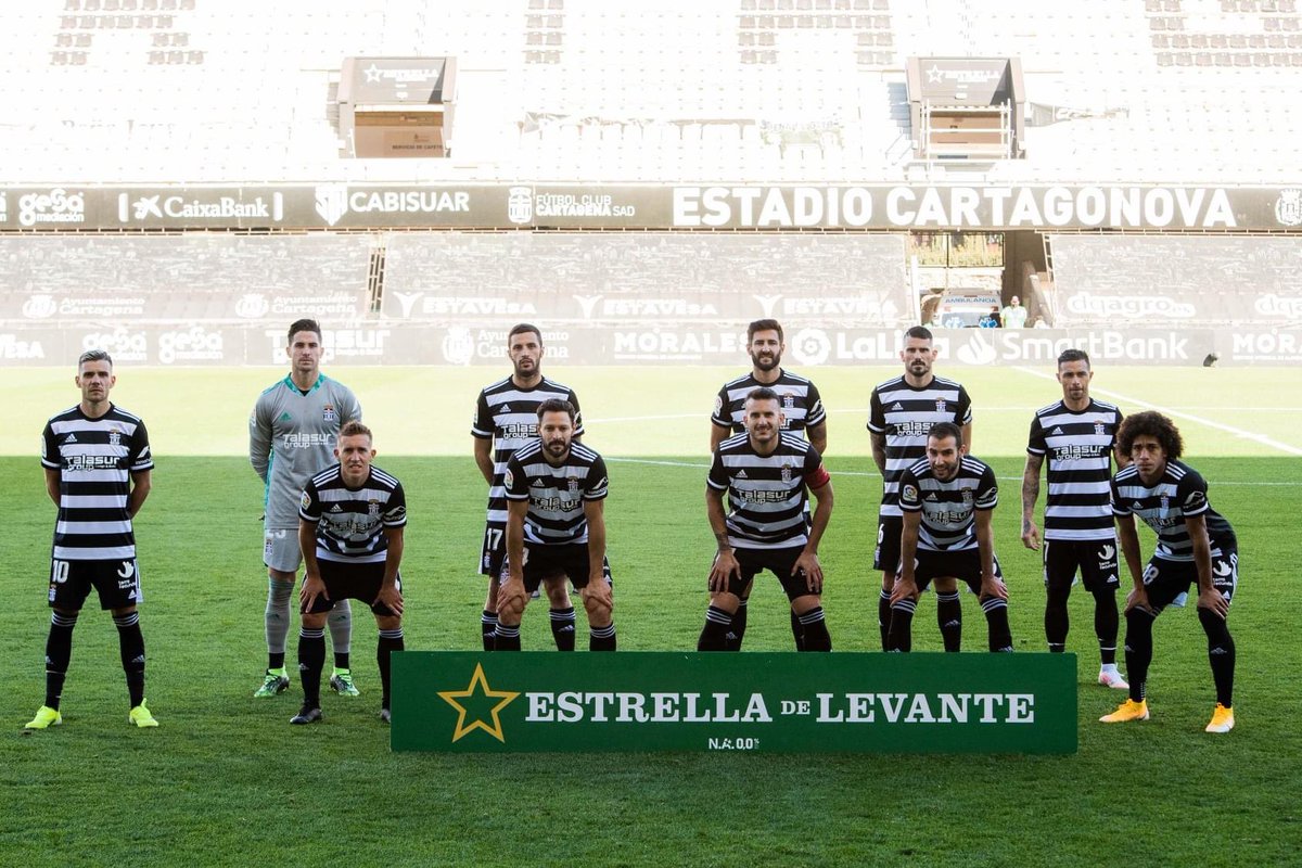 Muy contento por la victoria del equipo. Necesitábamos un resultado así. La mala noticia es que me toca hacer un alto en el camino. Ahora a recuperarme y a ayudar al equipo desde fuera. ¡Volveré para el tramo más importante!