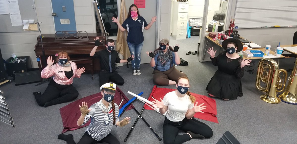 chsbearsband's tweet photo. SUPERIOR!!! 😃 The Central Sound Color Guard earned a Superior at District Solos &amp; Ensembles!! Congrats to Instructor, Mrs. Defnet, Captains: Nicole Leber &amp; Sydnee Stokes &amp; Tori Cole, Sydney Haynes, Tyler Defnet &amp; Paige Deso! On to STATE!!! 🏴🏳️💙🐻🎵@CHS_ADMIN @HernandoSchools https://t.co/xE5WFOA254
