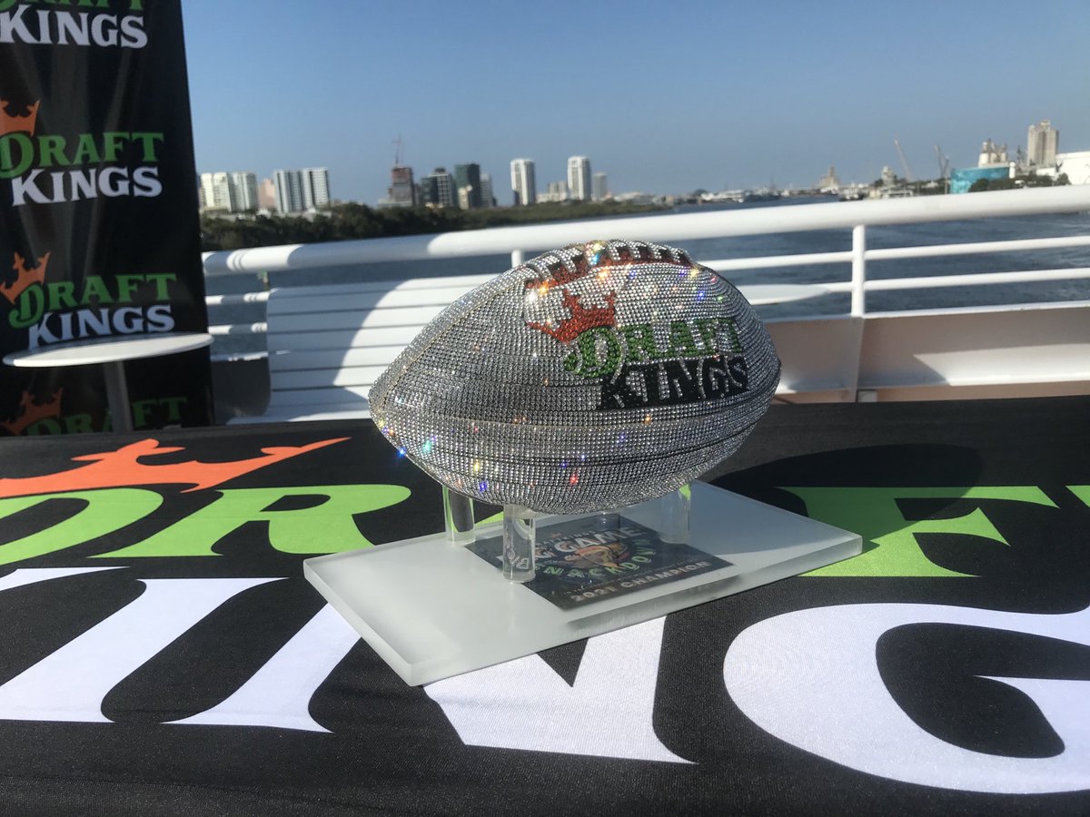 eatingcontest's tweet photo. Ain’t she a beaut. To the victor ⁦@DraftKings⁩ Big Game Snackdown go the spoils—this bejeweled masterpiece, crafted by descendants of Fabergé, it is said. 

Watch live https://t.co/XwJTR3caWB at 4:30pm ET! https://t.co/B7TypLwcol