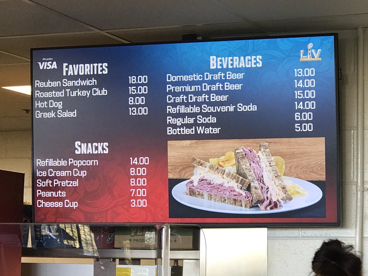 jwyattsports's tweet photo. What’s on the menu at #SuperBowl? https://t.co/CnanoYqgU8