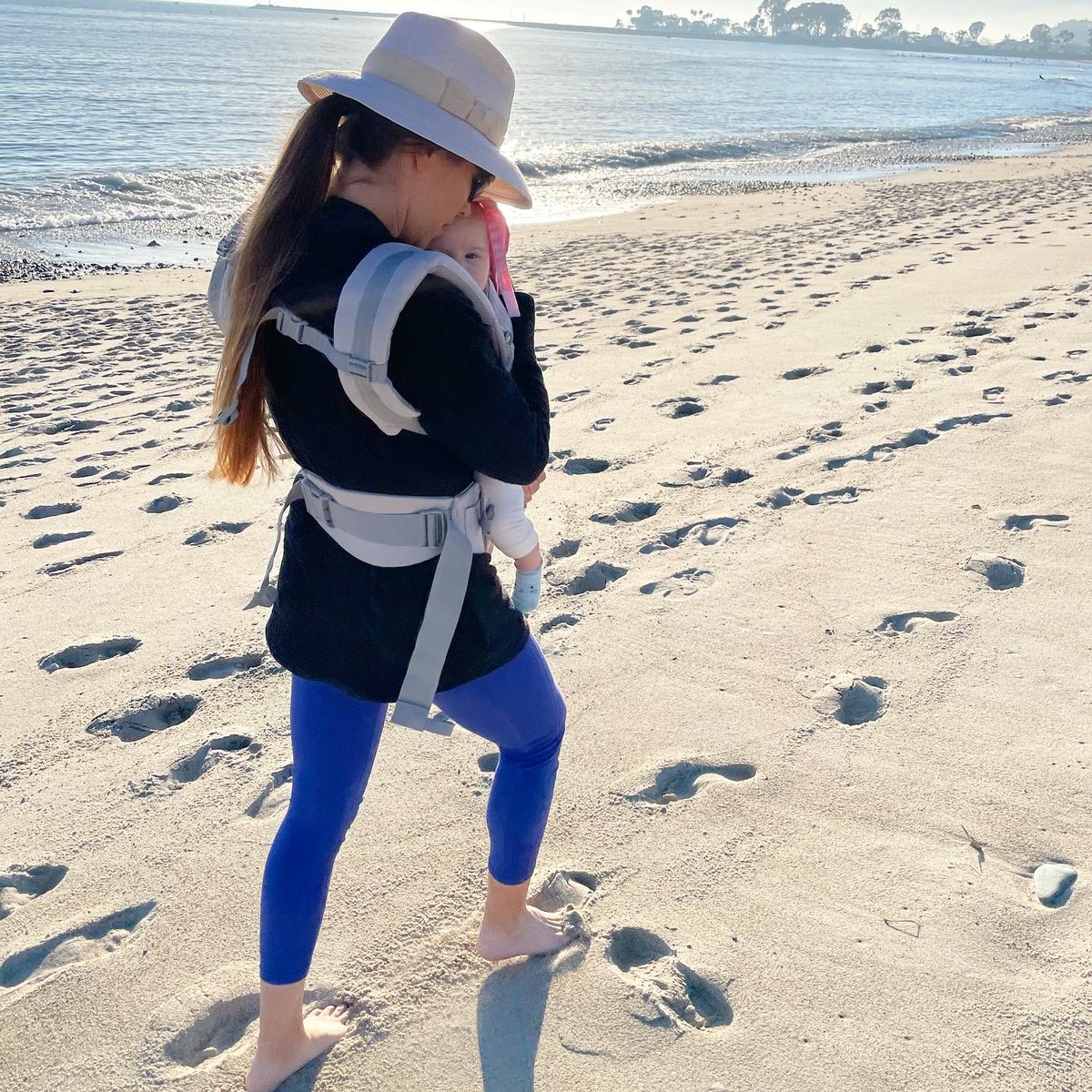 Couple’a Beach Bums 
🏖☀️🌴