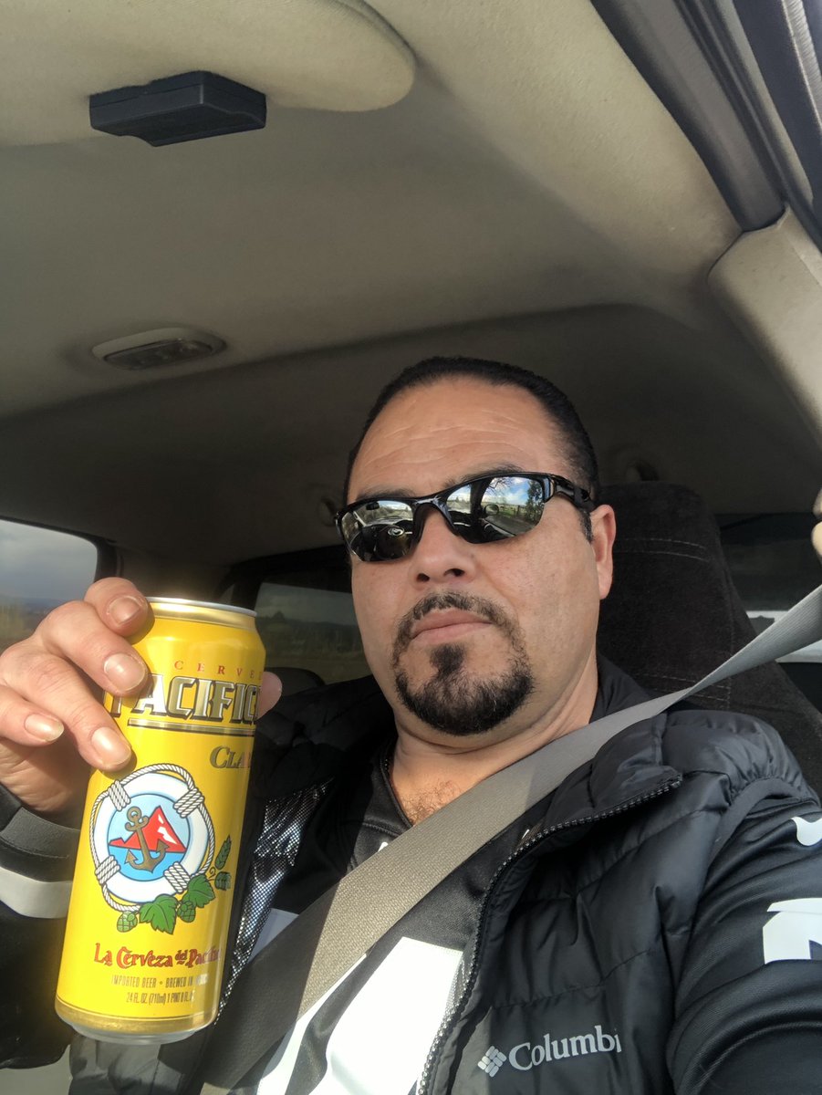 Jrg8Jrg's tweet photo. Happy Sunday y’all Have a Fantastic Day Drink up Enjoy Your Day! Fuck those Teams!!! it’s about That time #SolChelada!!! #Pacificotime!!! #Modelotime Foo!!! #RaiderNation #SuperSunday!!! 🍻🍻🍻#SuperBowl🍻🍻🍻 https://t.co/uphO4k3Wa2