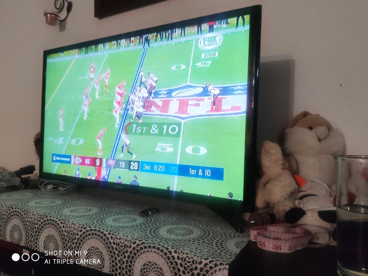 _Livera's tweet photo. @XiaomiMexico Ya fueron mis compas :( #MiSuperBowlLV https://t.co/8MVkUiNvzn