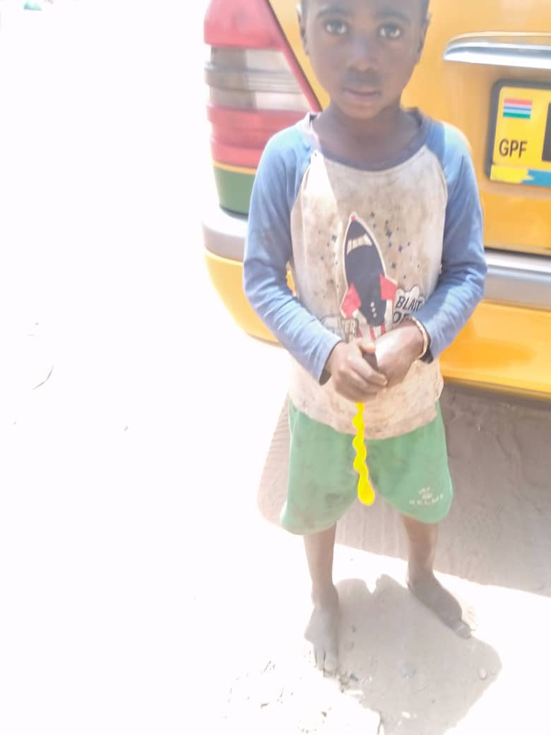 Jonney34614193's tweet photo. Who can put a smile on my face atleat for once please my good friends all over in the world am an orphan @Gambia https://t.co/DiqdPxltbE
