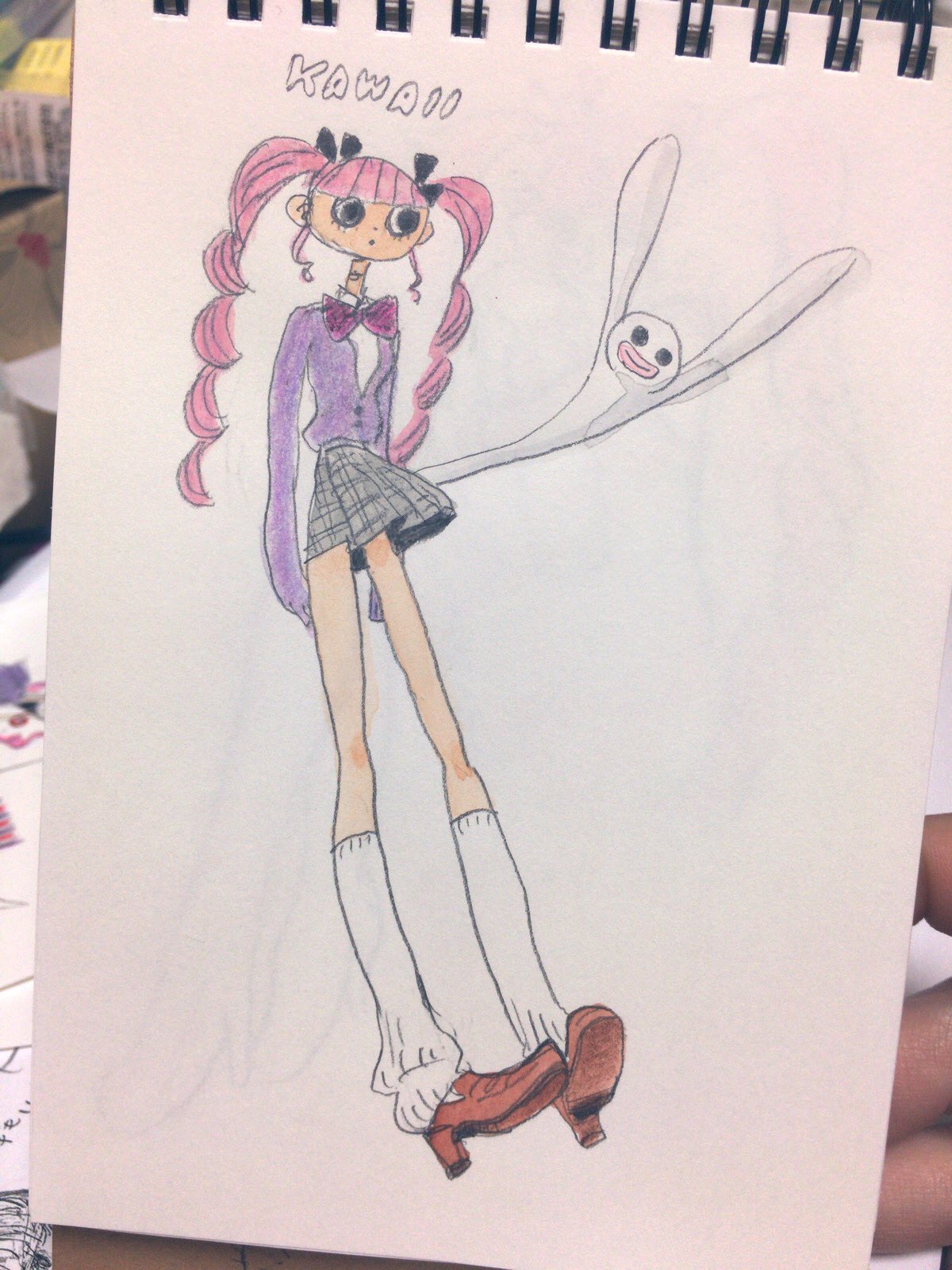 Suwasayaka ペローナ編 扉絵のポーズと髪と服が決まるまでのらくがき T Co Ocj9crqsya Twitter