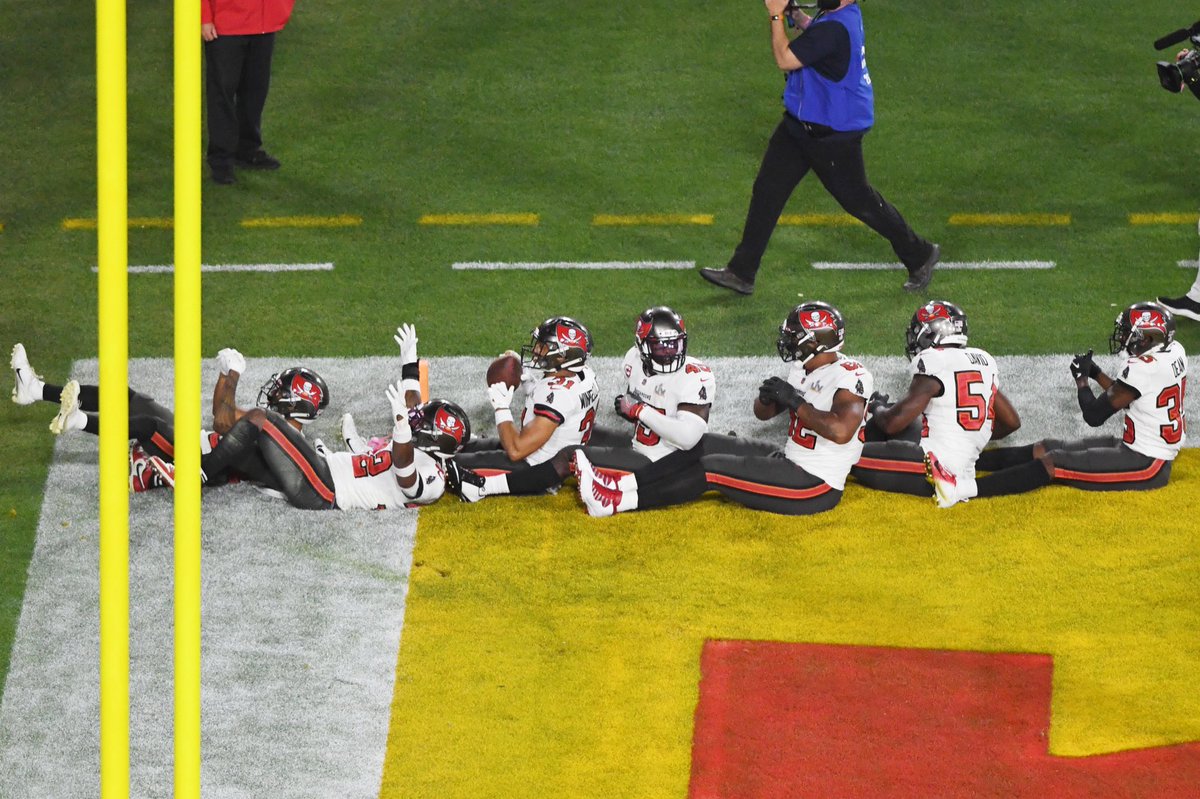 GopherFootball's tweet image. Row. The. Boat. 

📸 James Lang-USA TODAY Sports