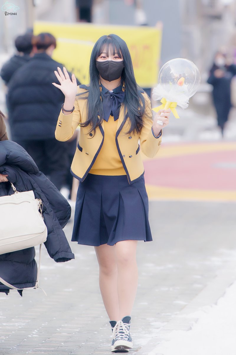 ChaeLo__'s tweet image. 210205 축🎉 졸업!💕

#체리블렛 #CherryBullet #박채린 #채린 #CHAERIN
@cherrybullet