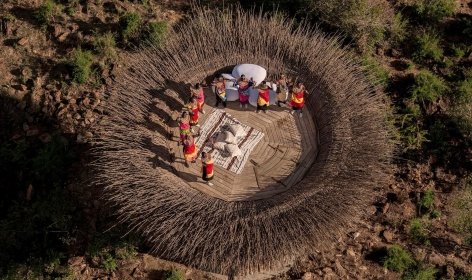 Safariabode's tweet photo. This is bed nest in Kenya.
If you've never visited this amazing structure, you need to get yourself to Laikipia to see nature in another dimension.
prices for a night's stay start at $1,150 USD
#Kenys https://t.co/5FIfGymkxA