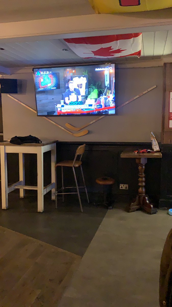 willlbuck's tweet photo. #thisshowsshit from London UK. Best SuperBowl Build up in history #fanduelpmssupershow #forthebrand https://t.co/Cv9gdwb49d