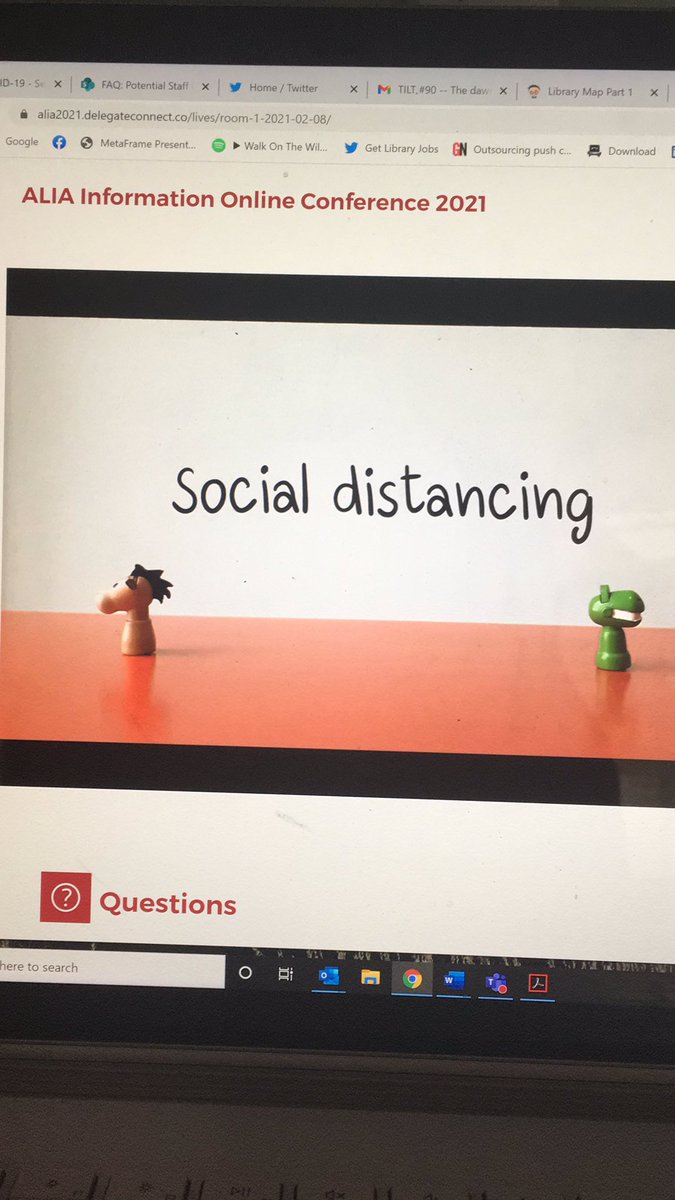 janecowell8's tweet image. The concept of #socialdistancing is so familiar to us in Victoria - @EricKlinenberg confirms it is physical distancing that is important but social closeness is so important in a pandemic #InfoOnline21