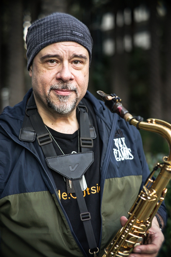 New #gruvchallenge Jazz Edition officially launches tomorrow! 🙌🏼 Play along with jazz giants <a href="/bobfranceschini/">Bob Franceschini</a> and <a href="/johnjpatitucci/">John Patitucci</a> and win their signature #gruvgear straps that we designed together! 

gruvgear.com/gruvchallenge

#sax #saxophone #saxplayer #saxophonist #jazzlegend