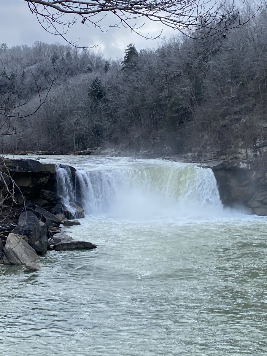 We went to Cumberland falls! #cumberlandfalls #adventuring