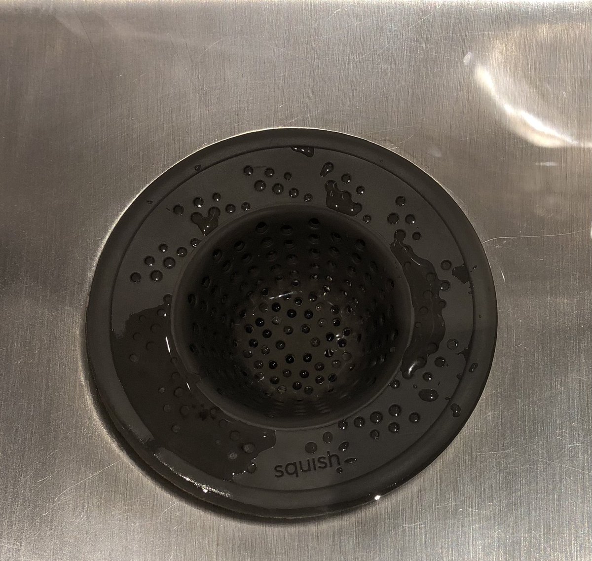 gowd2's tweet photo. @StuntmanStu #Compromise #DrainSolution keeps stuff from going down the drain when not doing dishes. https://t.co/5BSmoVcYYL