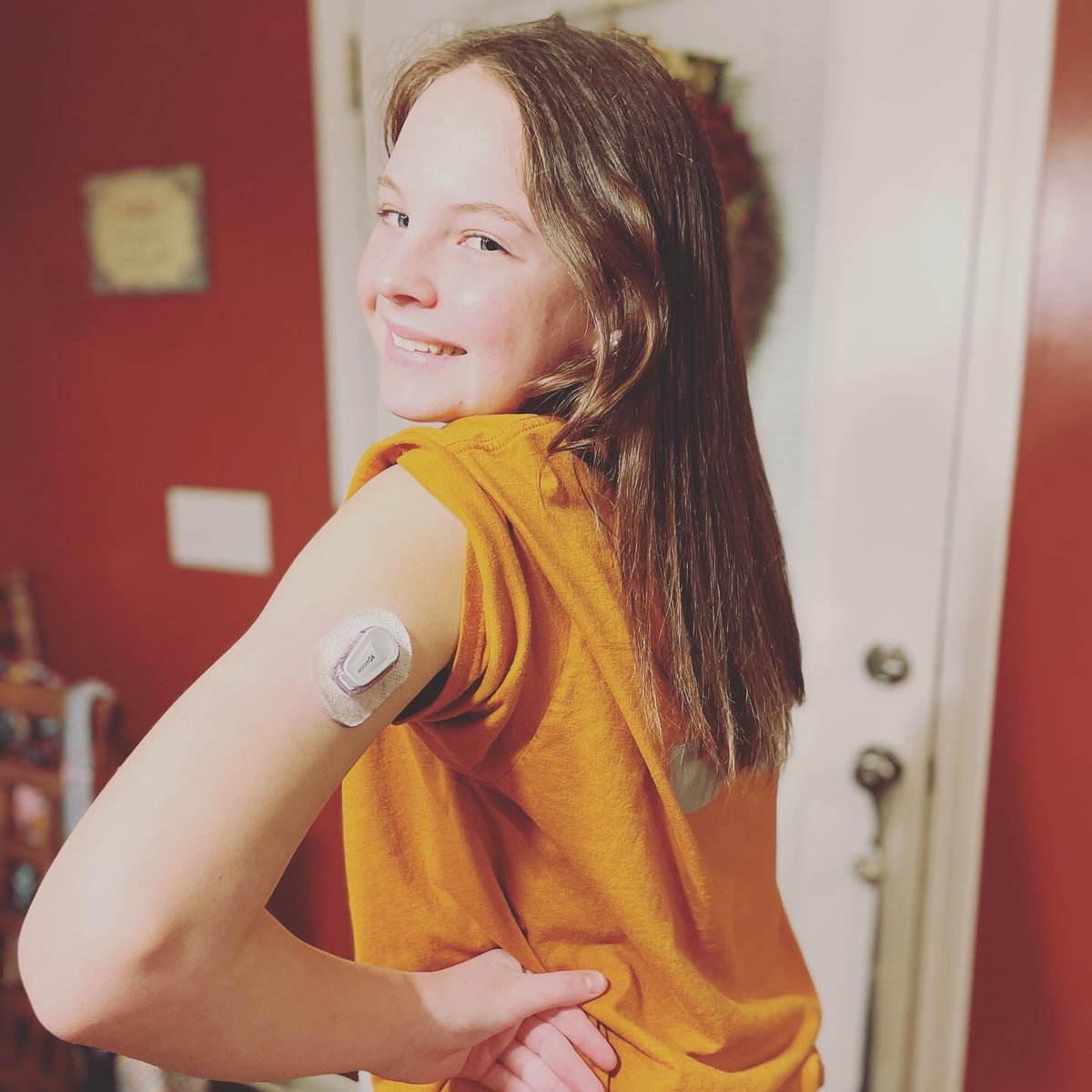 rach_petty's tweet photo. All eyes on #warriors today, during the big game! 🙌🏼 My T1D Warrior 
.
#Dexcom #DexcomWarrior #BigGame #Diabetes #DiabetesManagement #DiabetesAwareness #CGM #Dexcomg6 #T1D #Type1Diabetes #WarriorUp #DiabetesCommunity #DiabetesLife #sponsored https://t.co/e24HtCIYUl