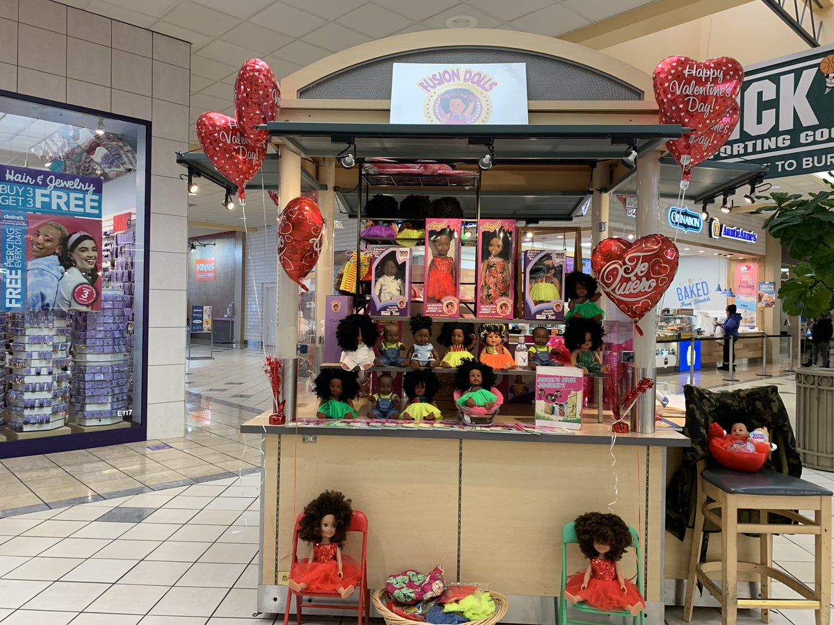 fusiondolls's tweet photo. Valentine’s Vibe @WestgateMass 
We are in between Claire’s and Old Navy !
#Shopblack #Supportlocal #Fusiondolls #Blackdolls #Brockton #Diversity #Awareness #Blackgirlmagic #Blackdollmagic #Representationmatters https://t.co/gom2n7Mzgj