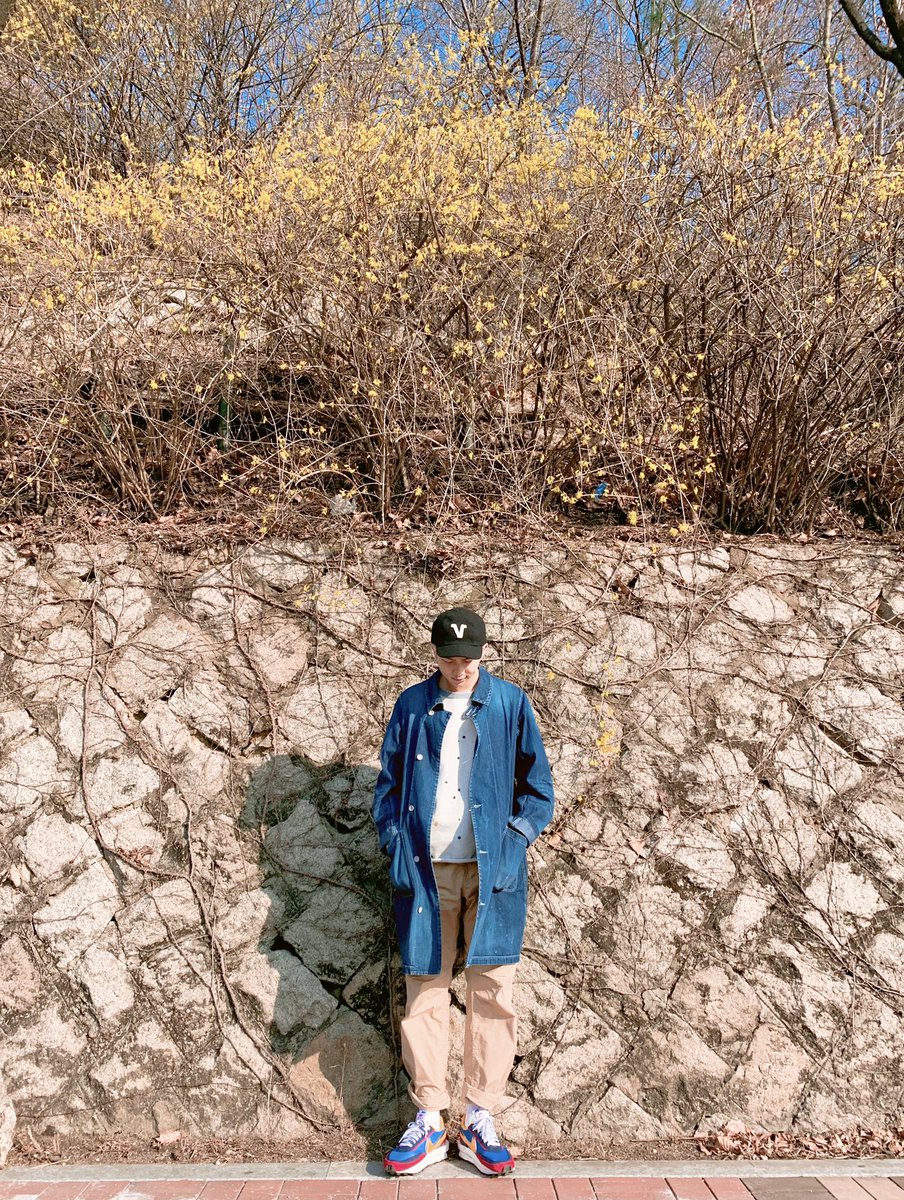 namjoon being the view — a peaceful thread ;