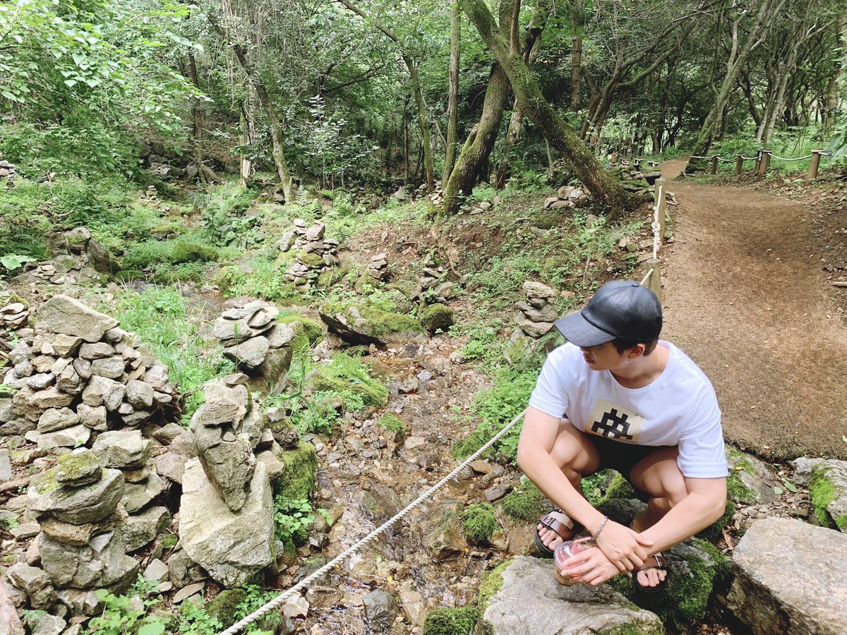 namjoon being the view — a peaceful thread ;