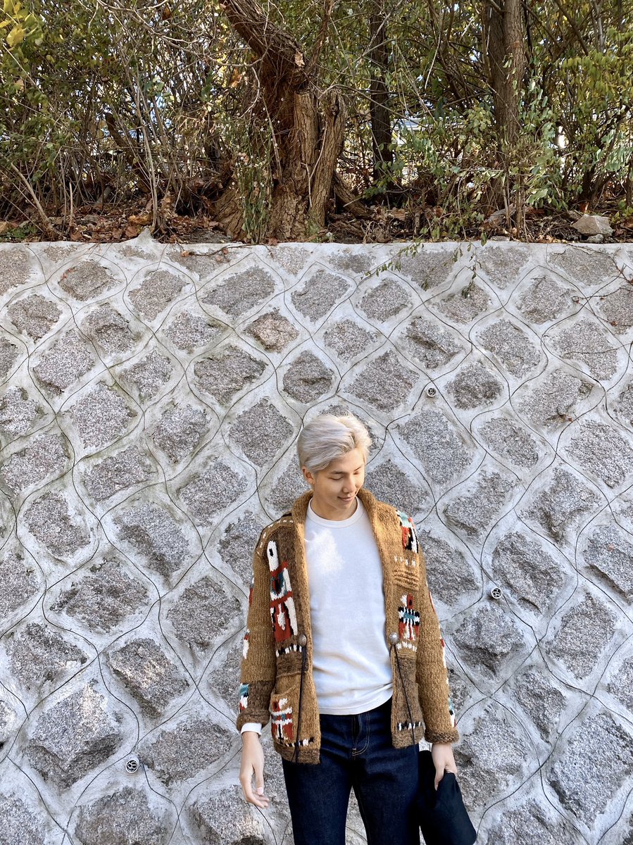 namjoon being the view — a peaceful thread ;