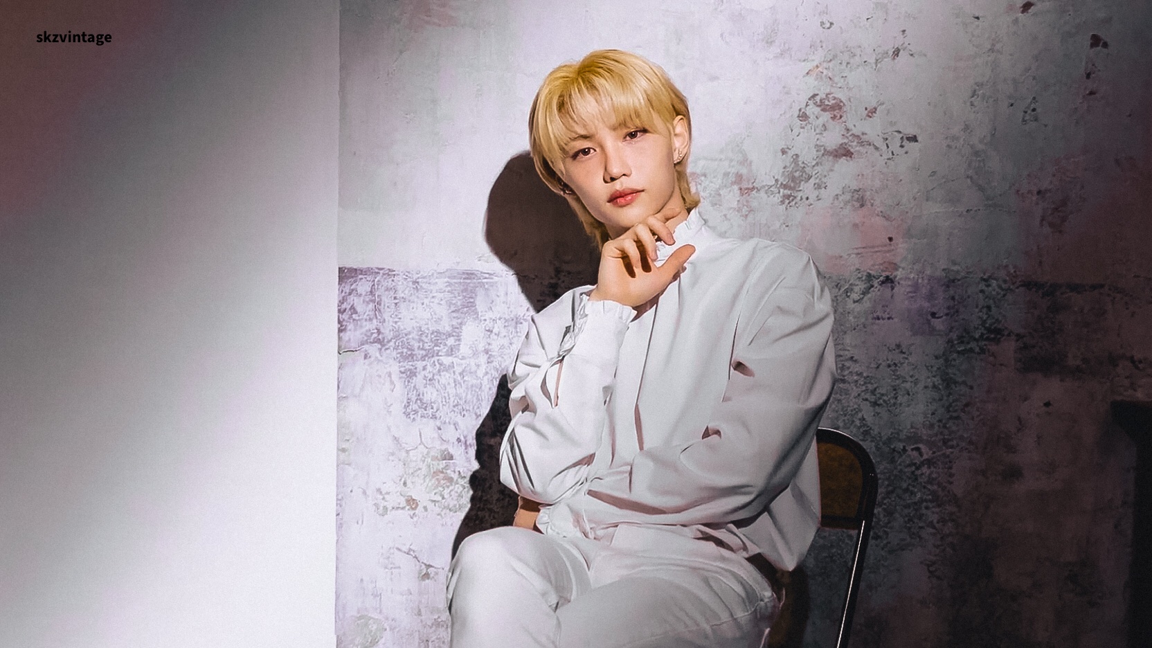 ✤ on X: 
