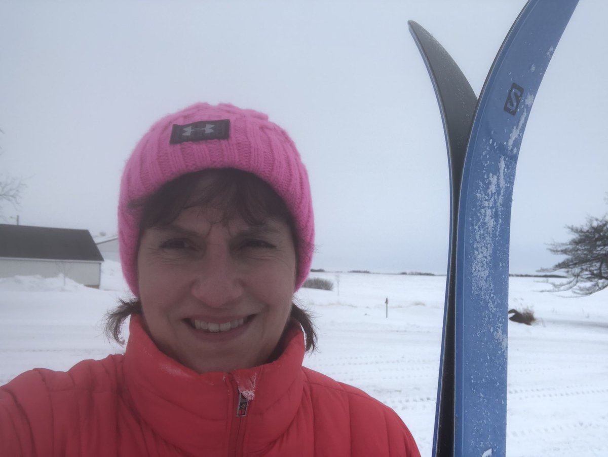 Cold (-2 deg) but no wind. A good time to get out and enjoy MN winter.