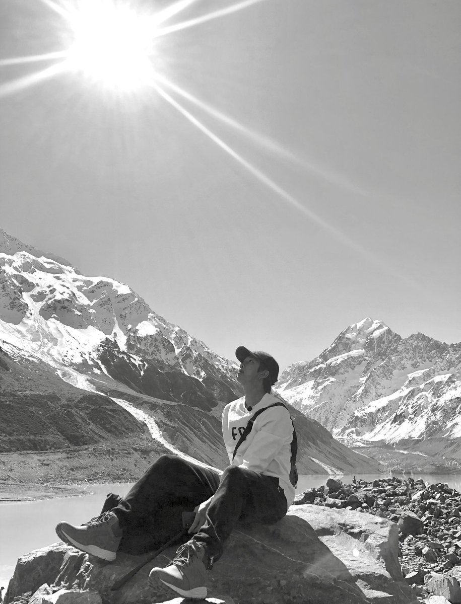 namjoon being the view — a peaceful thread ;