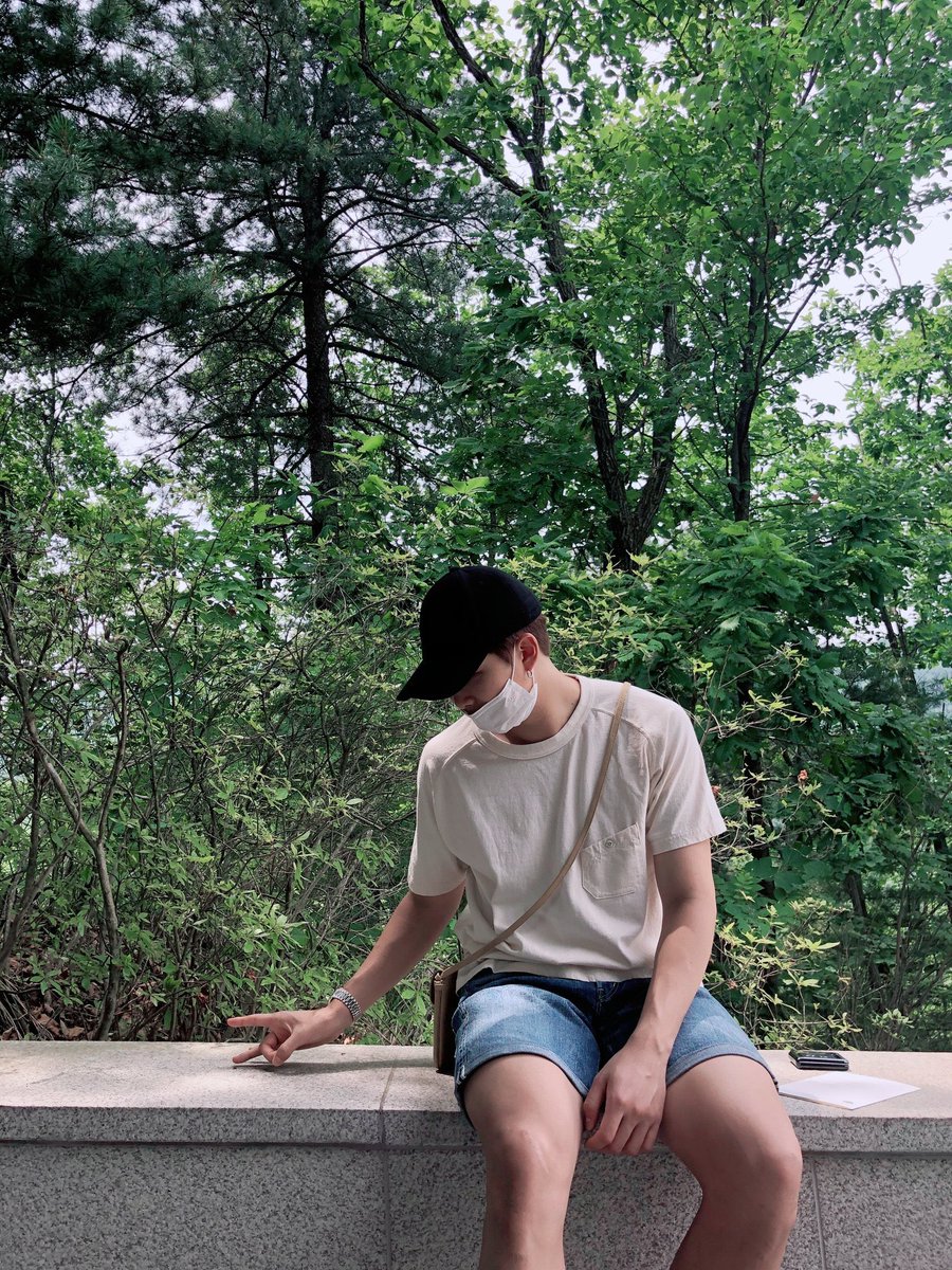 namjoon being the view — a peaceful thread ;