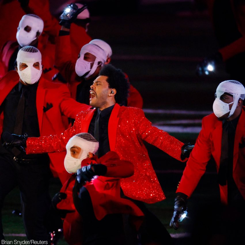 RubyJuarez2011's tweet image. Someone needs a @SNICKERS