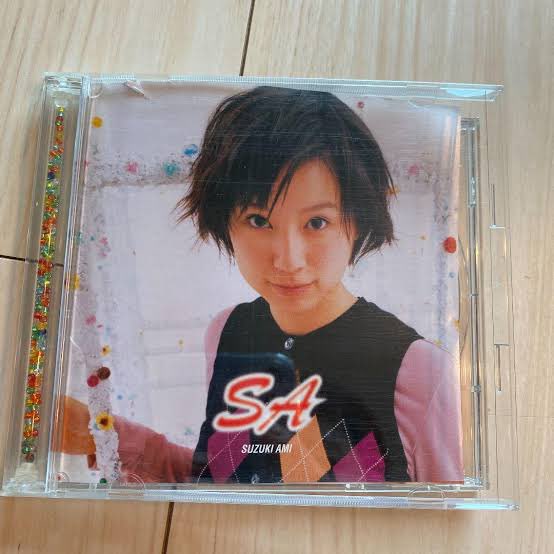 鈴木あみがビーズ入れてたところ と呼んでいたcdケースの部分になにか名前があるのかな Dir En Greyが数珠を入れたところ など様々な反響が Togetter 鈴木あみがビーズ入れてたところ と呼んでいたcdケースの部分になにか名前があるのかな Dir En Greyが数珠を入れたところ など様々な反響が Togetter