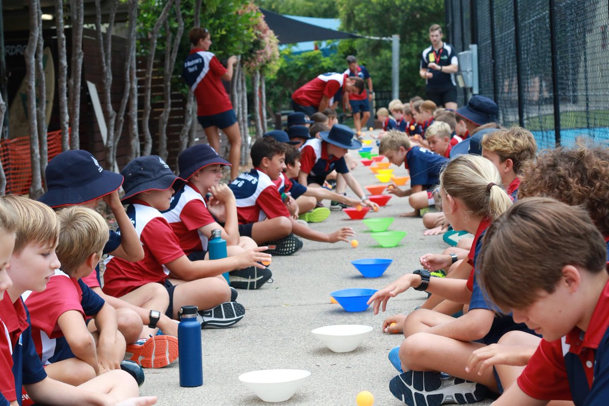 AndrewEunson's tweet image. Looked like an exciting day! Well done Year 6!

#buildconnections #encouragelearning
linkedin.com/feed/update/ur…