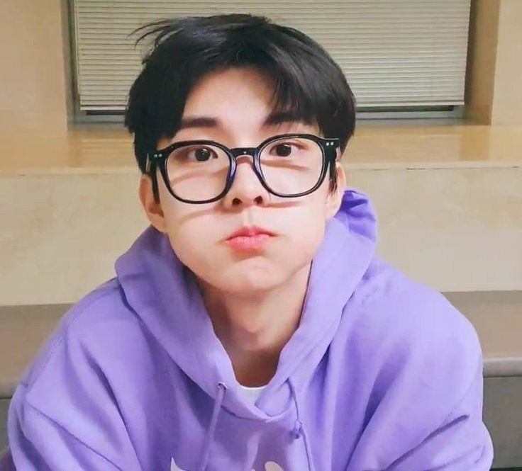 closed (@_seochxngbin) / Posts / X