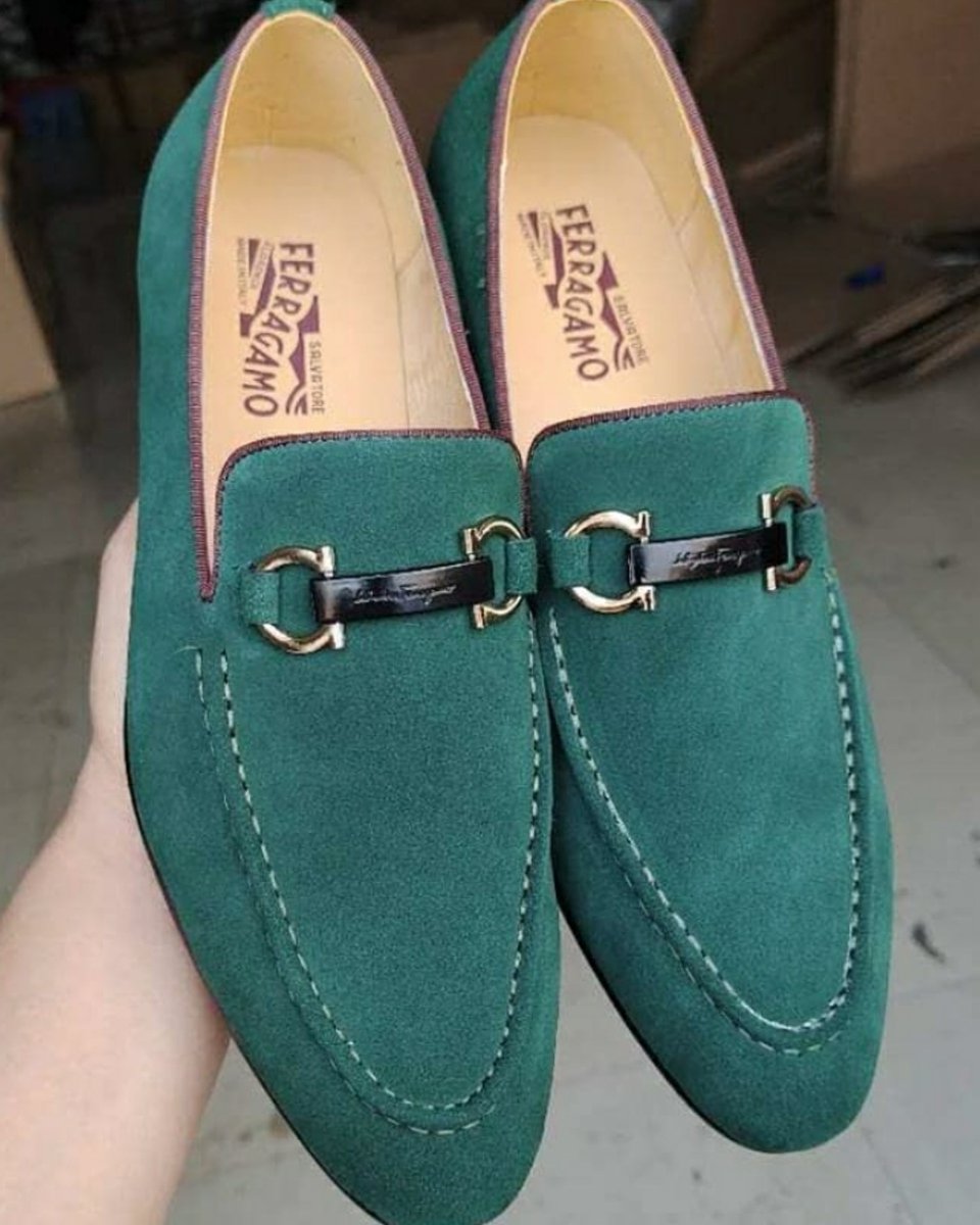 ApparelsDash's tweet photo. @ApparelsDash  check us out on Instagram Dashan Apparels. Delivery available contact us on 0703507702. At ksh 5200.
#onlineshopping #Instagram #mainaandkingangi  #BBINonsense #mondaythoughts #MondayMotivation #ModiGlobalDisaster #ruto #uhuruspeaks #nameless https://t.co/QeHgUuRJhc