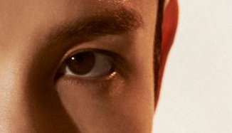 SCMLOOKS's tweet photo. changmin's eyes             also             changmin's eyes https://t.co/f9kQqPyBHH