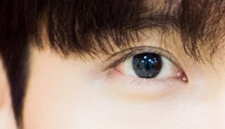 SCMLOOKS's tweet photo. changmin's eyes             also             changmin's eyes https://t.co/f9kQqPyBHH