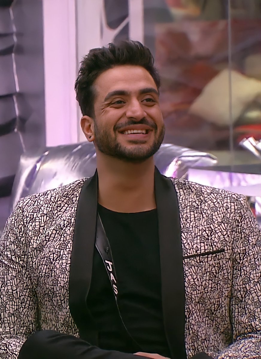 AlyGoni's tweet photo. Drop ❤️ in the comments if you can't stop gushing over this cutie!

JAB JASLY MET 

#TeamAlyGoni #AlyGoniInBB14 https://t.co/TRSZPIrIKE
