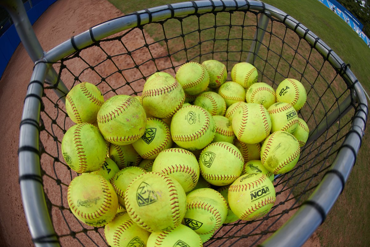 UCLASoftball tweet picture