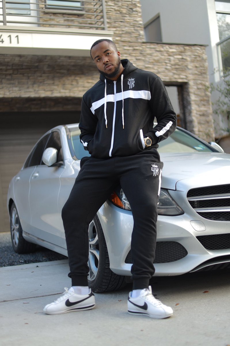 4kTheBrand's tweet photo. INTRODUCING THE 4K 3M 
“BLACK ICE 💎” TRACKSUIT

Available now on the new https://t.co/WMqY0sOQRE 

Shop Now. https://t.co/tEp2Pb5uoe