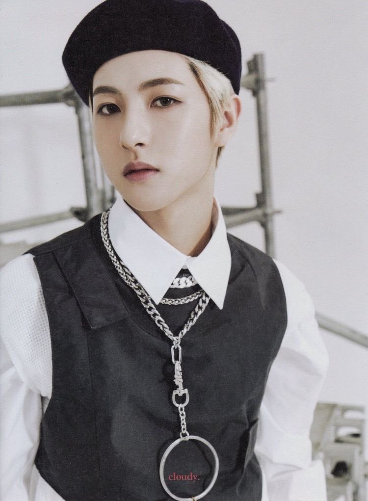 HRJFEED's tweet photo. 🏆 RENJUN BEST ERA RESULTS 🏆
🥇1ST PLACE 🥇

Reload- 1771 votes (24.3%) https://t.co/4WKJJO596L