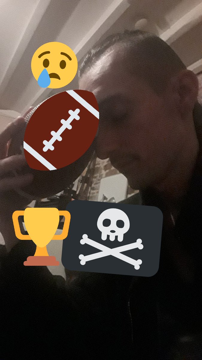 LPBShadow's tweet image. #lequipeNFL Déçu pour le Chiefs. Honteux face a leurs jeu, mais respect meme dans l'adversité 
Bravo Buccaneers🏈☠🏆🍻🖤