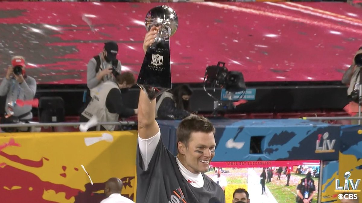 barstoolsports's tweet photo. “We’re coming back. You already know that.” https://t.co/Bg2o5bj9sf