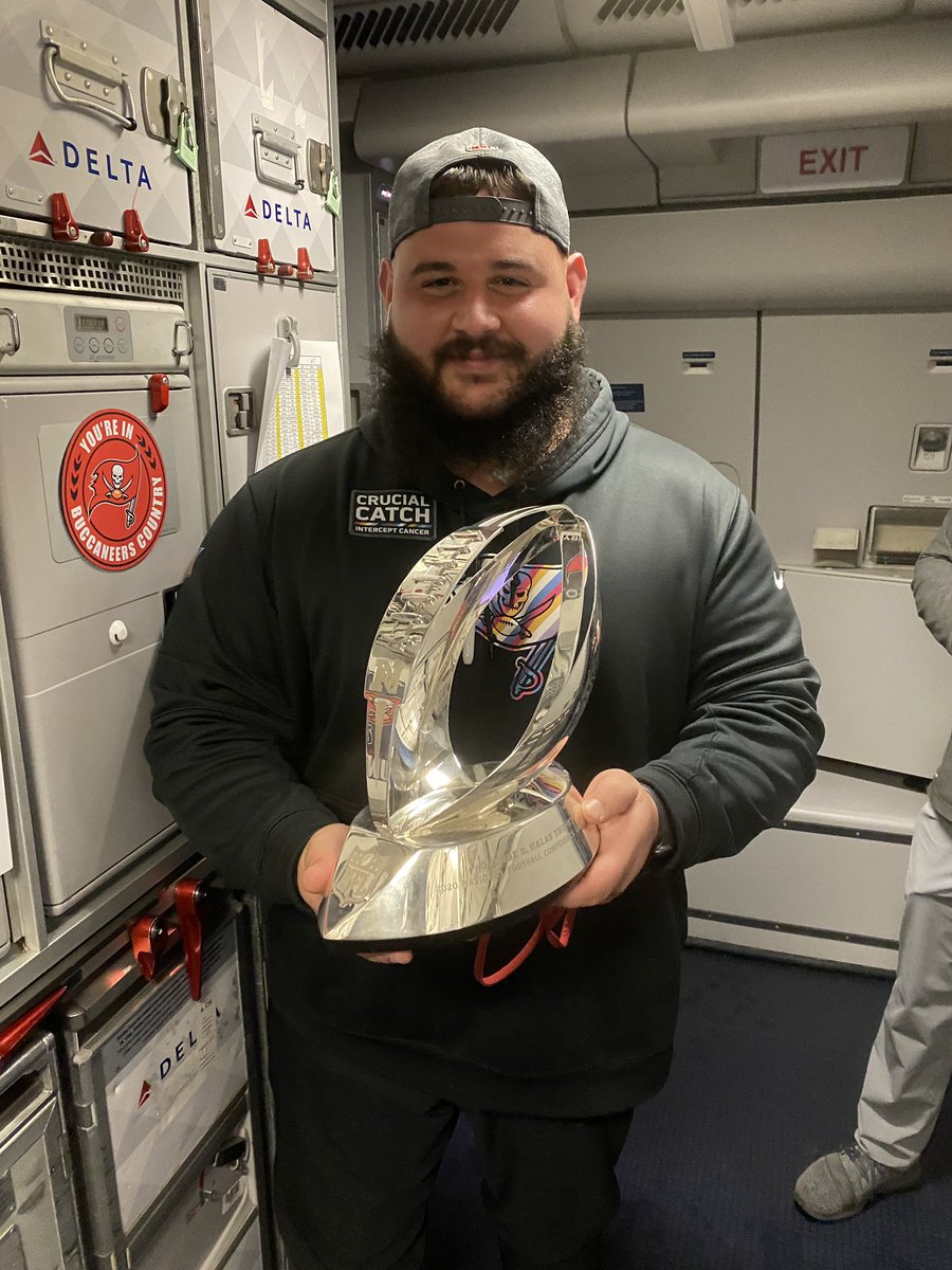 CoachBichey's tweet photo. Congratulations to my brother @CBichey &amp; the Tampa Bay Buccaneers on being Super Bowl Champions!! I am so happy for you &amp; love seeing all of your hard work &amp; commitment pay off on the biggest stage in football!! Enjoy your moment. Love you bro!! #WorldChampions https://t.co/TpVO8547ZS