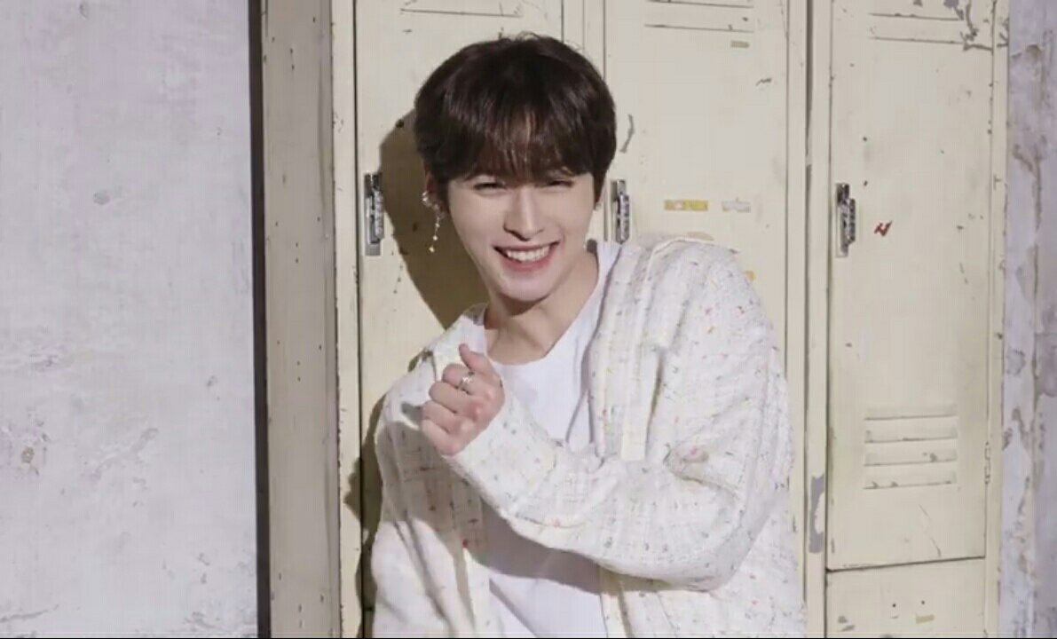 минхо stray kids. минхо stray kids 2021. ли мин хо stray kids. Lee know stray kids. Lee know art.