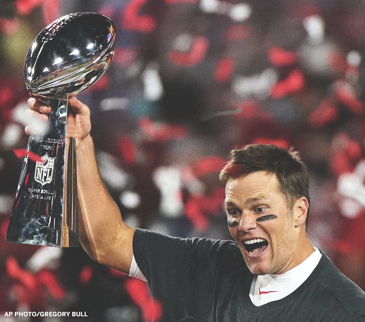 SportsCenter's tweet photo. That's 💍 No. 7 for No. 12 https://t.co/1gOeoOtbFc