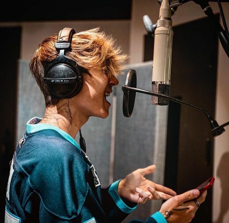 thinkjxdn's tweet image. 20yo ! ! #happybirthdayjxdn